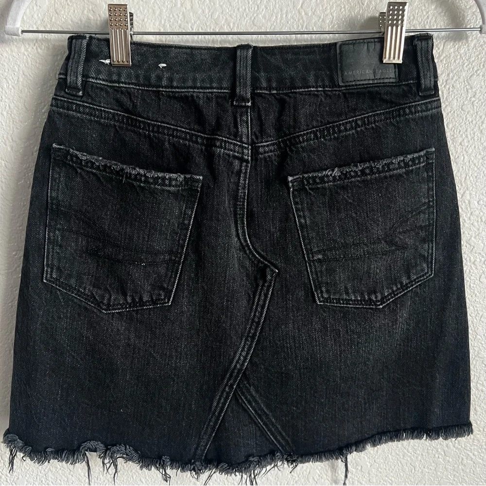 American Eagle‎ Women’s Denim Skirt Mini Black Wash Size 0 Crossover Button